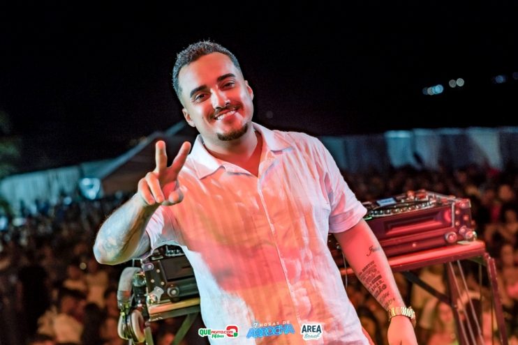 Tayrone e Larissa Gomes encantam público nas 07 Horas de Arrocha da Cabana Area Beach 615