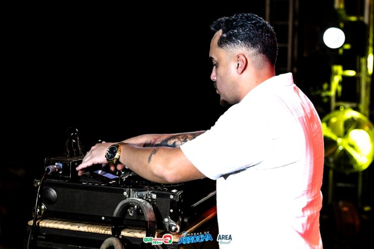 Tayrone e Larissa Gomes encantam público nas 07 Horas de Arrocha da Cabana Area Beach 620