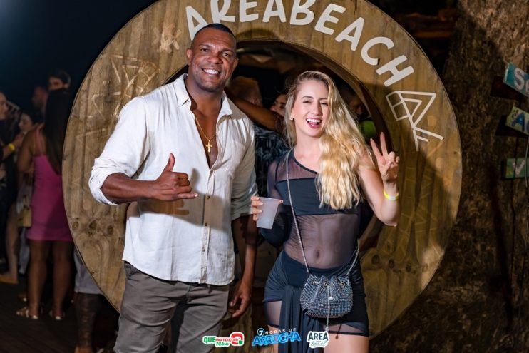 Tayrone e Larissa Gomes encantam público nas 07 Horas de Arrocha da Cabana Area Beach 699
