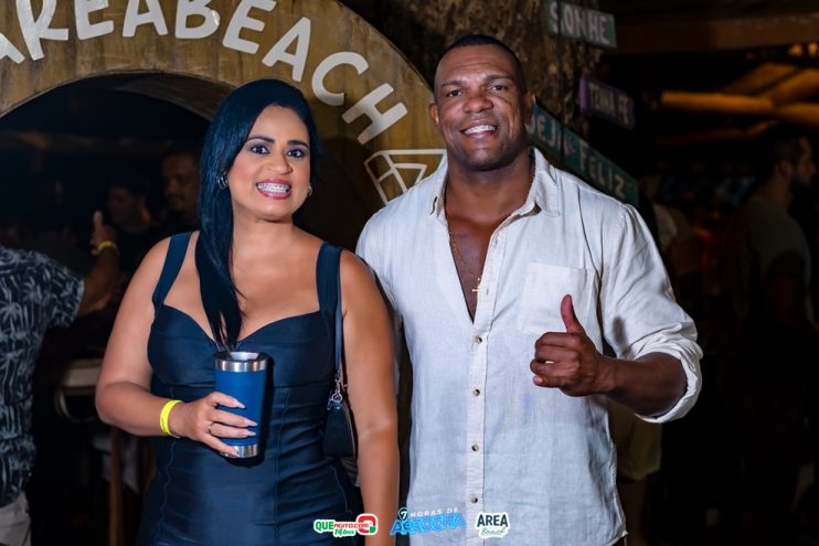 Tayrone e Larissa Gomes encantam público nas 07 Horas de Arrocha da Cabana Area Beach 701