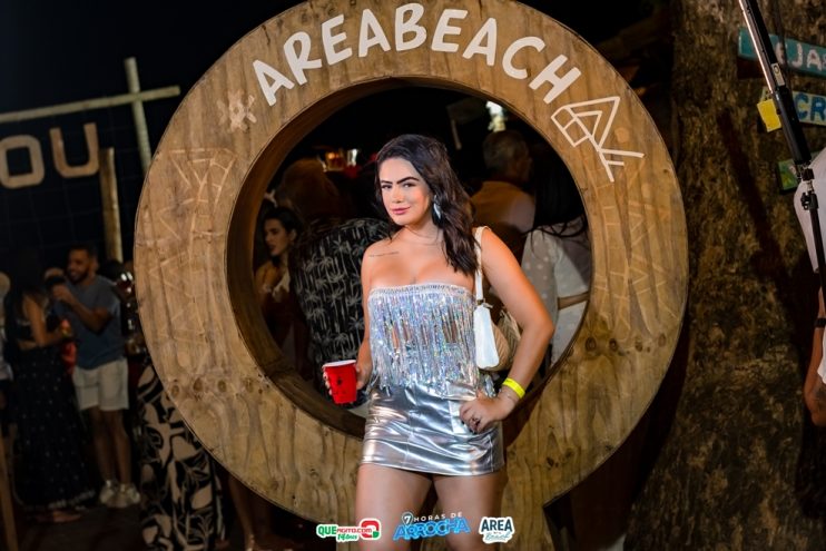 Tayrone e Larissa Gomes encantam público nas 07 Horas de Arrocha da Cabana Area Beach 740