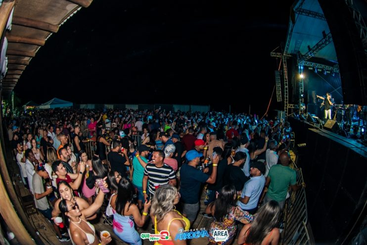 Tayrone e Larissa Gomes encantam público nas 07 Horas de Arrocha da Cabana Area Beach 786