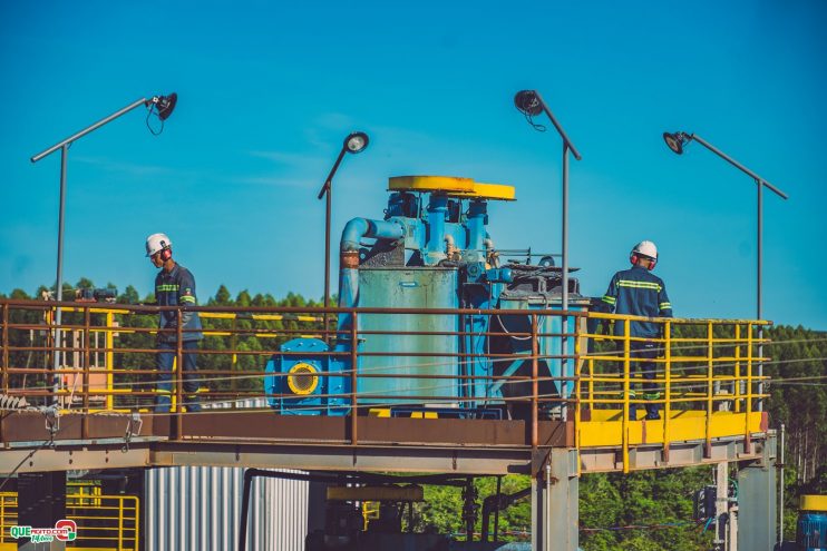 DSC_9443 Itabela faz história com a inauguração do Projeto Santa Cruz: um marco na produção de grafite nas Américas 55