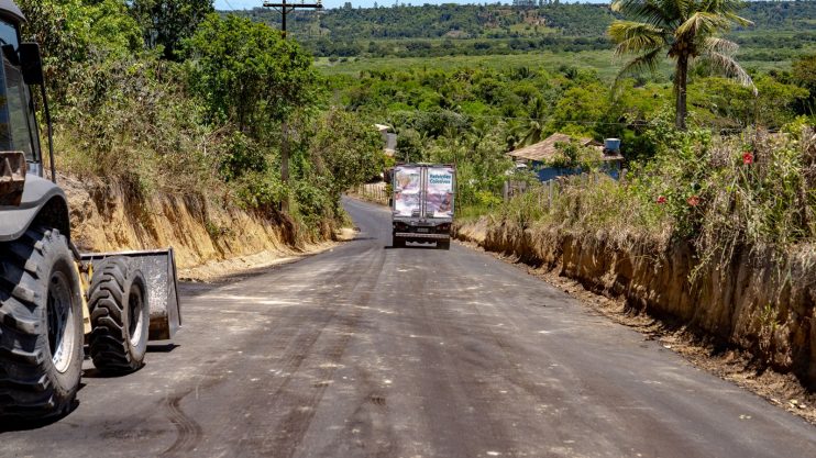 Ladeira do Bom Jesus, em Vale Verde, é a primeira a ser pavimentada na zona rural do município 18