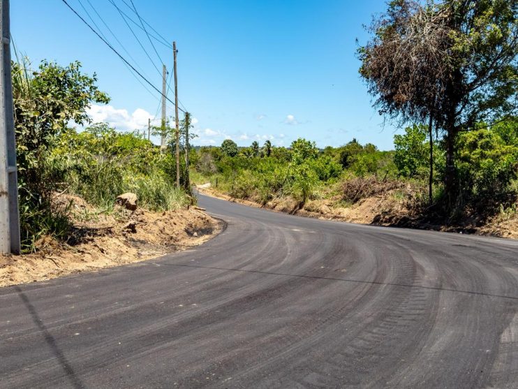 Ladeira do Bom Jesus, em Vale Verde, é a primeira a ser pavimentada na zona rural do município 13
