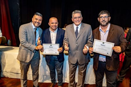 Prefeitos e vereadores eleitos são diplomados pela Justiça Eleitoral 7