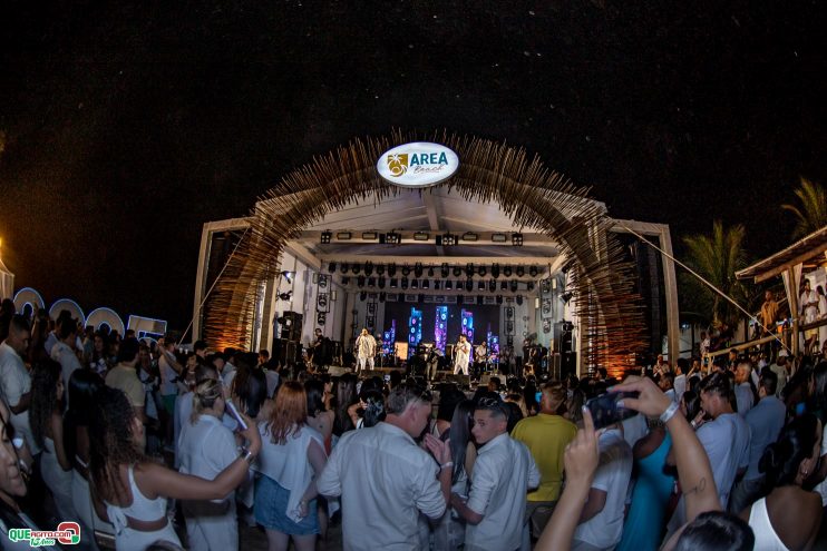 Com ingressos esgotados, o Réveillon 2025 da Área Beach foi um sucesso 678