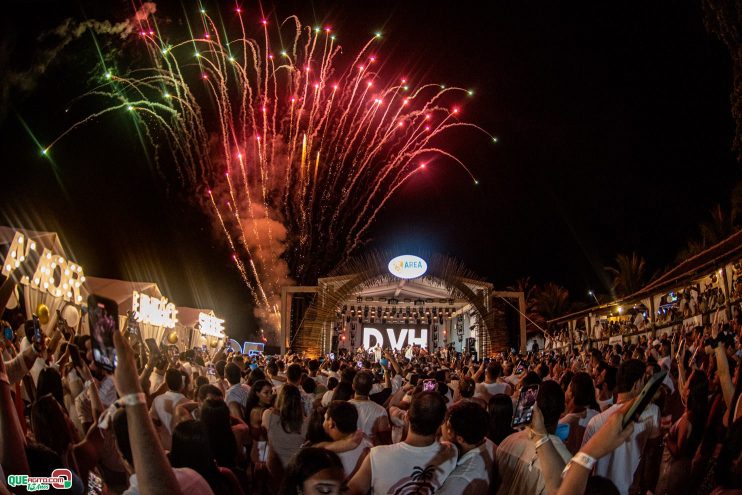 Com ingressos esgotados, o Réveillon 2025 da Área Beach foi um sucesso 717