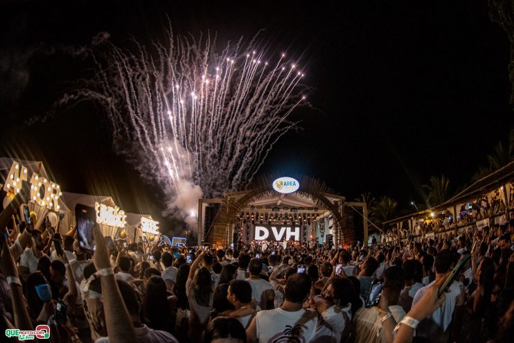 Com ingressos esgotados, o Réveillon 2025 da Área Beach foi um sucesso 722