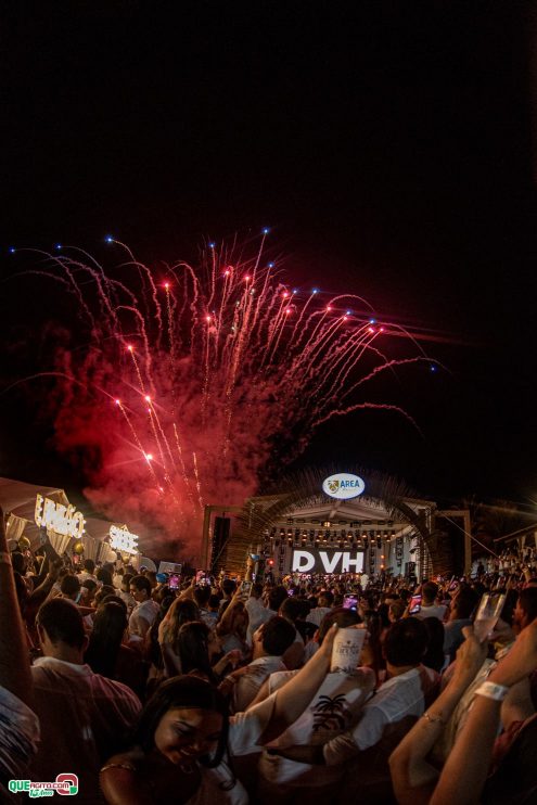 Com ingressos esgotados, o Réveillon 2025 da Área Beach foi um sucesso 724