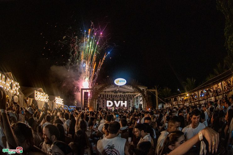 Com ingressos esgotados, o Réveillon 2025 da Área Beach foi um sucesso 727