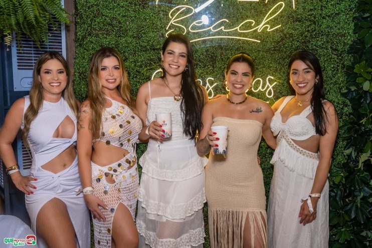 Com ingressos esgotados, o Réveillon 2025 da Área Beach foi um sucesso 855