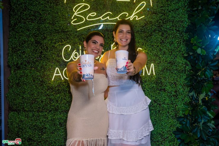 Com ingressos esgotados, o Réveillon 2025 da Área Beach foi um sucesso 865