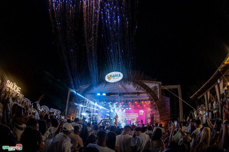 Com ingressos esgotados, o Réveillon 2025 da Área Beach foi um sucesso 896