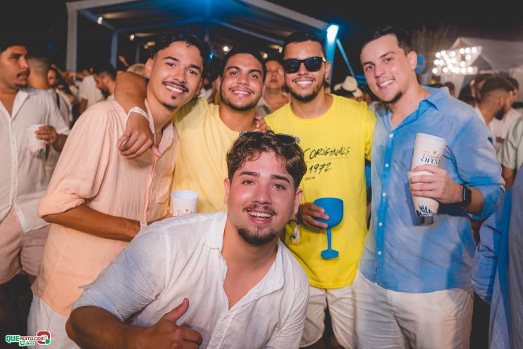 Com ingressos esgotados, o Réveillon 2025 da Área Beach foi um sucesso 1326