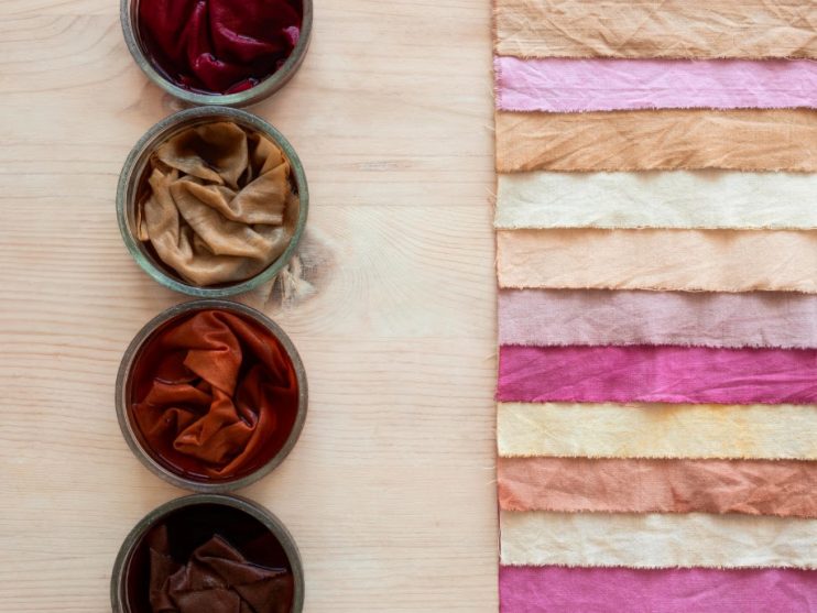 Fibras de bananeira e de leite coalhado: saiba como conservar roupas de tecidos sustentáveis e naturais 12