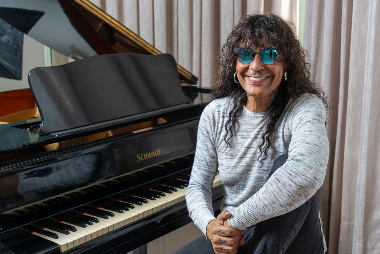 Luiz Caldas será homenageado com a Medalha UBC celebrando 40 anos do axé music 11