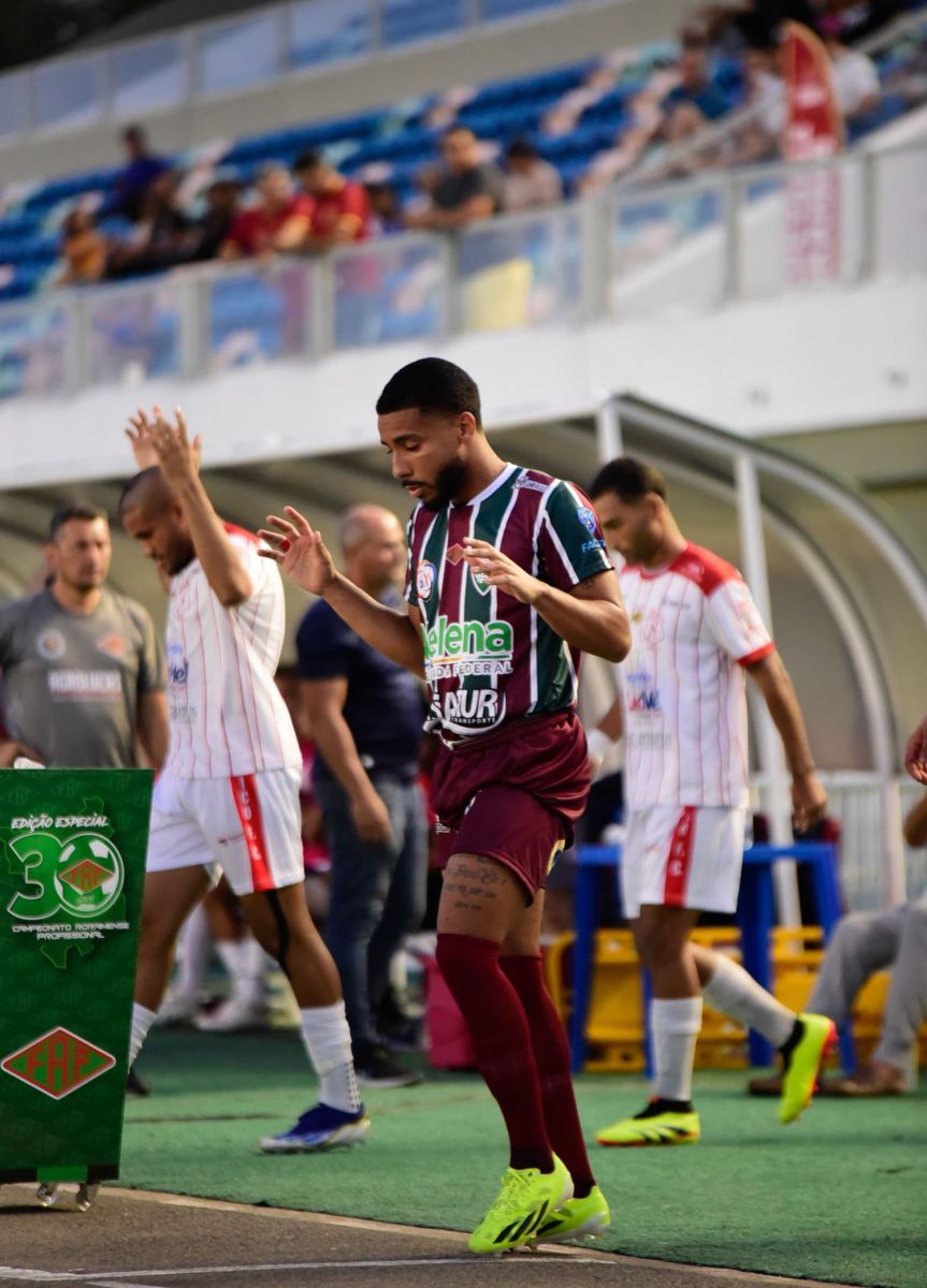 Jogador eunapolitano se destaca no futebol profissional de Roraima 7