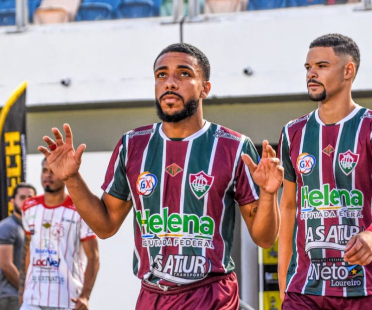 Jogador eunapolitano se destaca no futebol profissional de Roraima 4