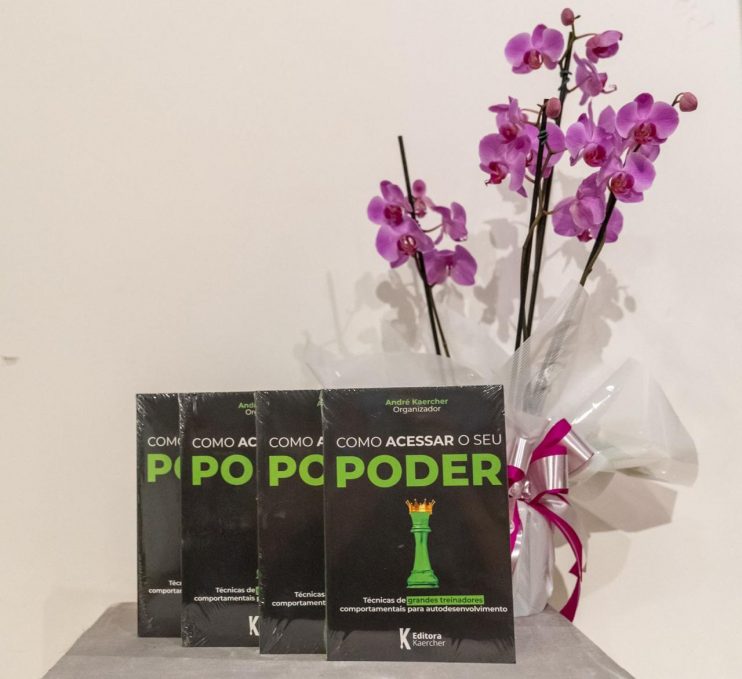 Lançamento de “Como Acessar o Seu Poder” inspira Porto Seguro 16