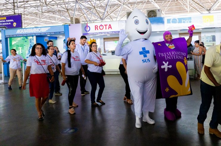 Carnaval Bem Me Quero: Ação da Saúde levou prevenção e conscientização ao Terminal Rodoviário de Eunápolis 12