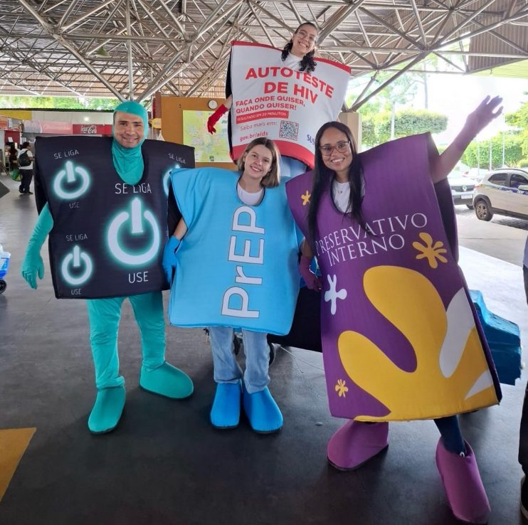 Carnaval Bem Me Quero: Ação da Saúde levou prevenção e conscientização ao Terminal Rodoviário de Eunápolis 9
