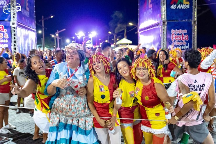 Sextou com muita folia nos corredores turísticos de Porto Seguro, Arraial d’Ajuda e Trancoso 25