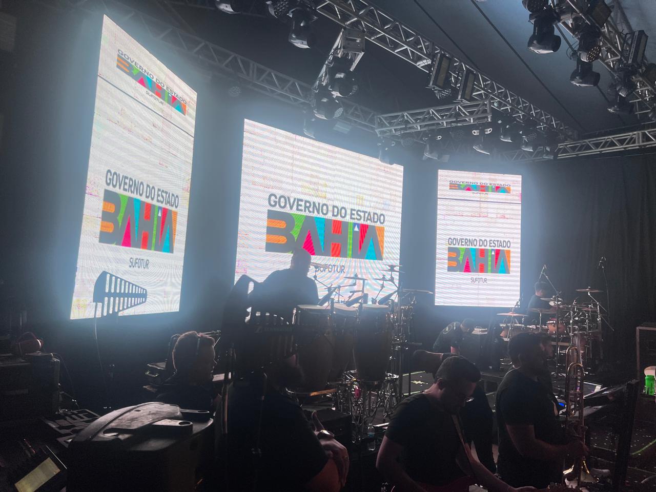 Exponhém 2024: Grandes nomes se apresentaram e fizeram do evento um grande sucesso 4