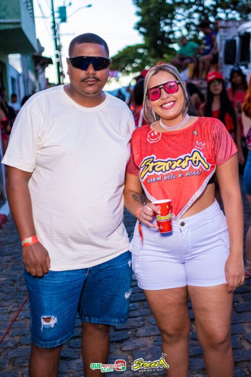 Milhares de foliões se divertiram no desfile do Bloco Bramura na Micareta de Pau Brasil 2025 211