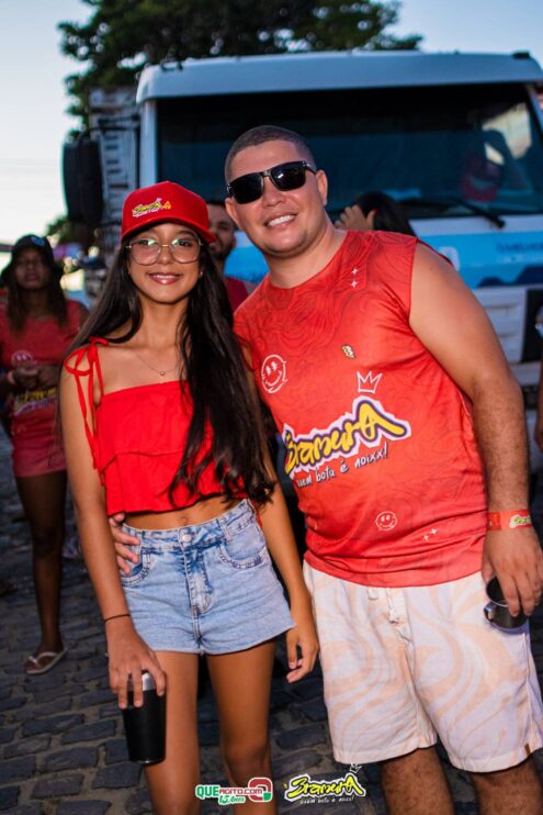 Milhares de foliões se divertiram no desfile do Bloco Bramura na Micareta de Pau Brasil 2025 248