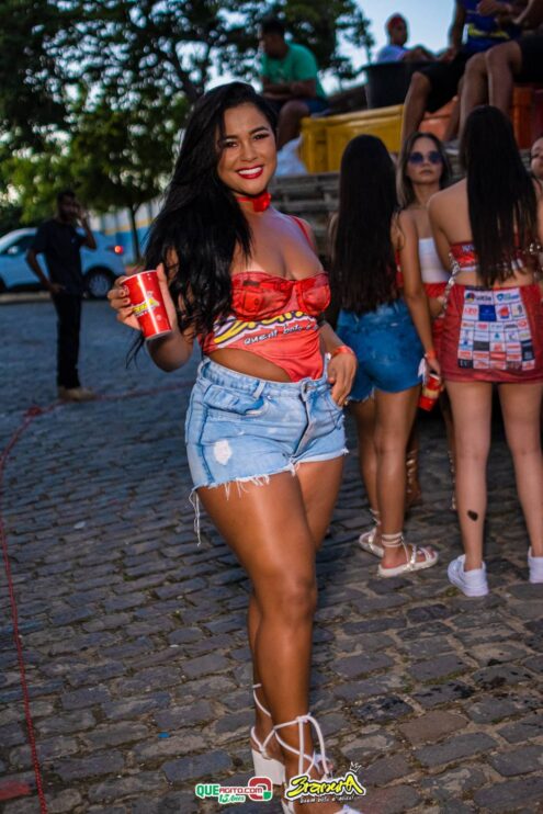 Milhares de foliões se divertiram no desfile do Bloco Bramura na Micareta de Pau Brasil 2025 255