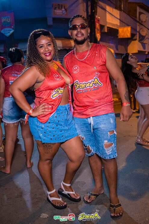 Milhares de foliões se divertiram no desfile do Bloco Bramura na Micareta de Pau Brasil 2025 274