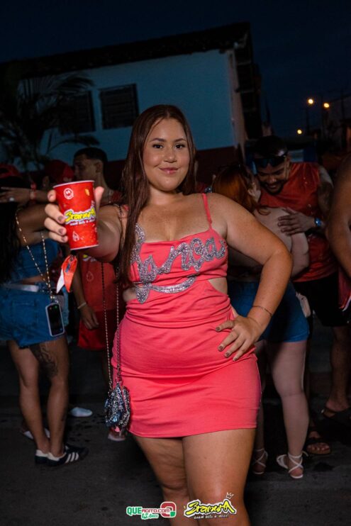 Milhares de foliões se divertiram no desfile do Bloco Bramura na Micareta de Pau Brasil 2025 280