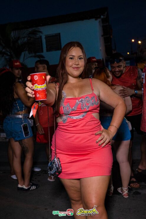 Milhares de foliões se divertiram no desfile do Bloco Bramura na Micareta de Pau Brasil 2025 281