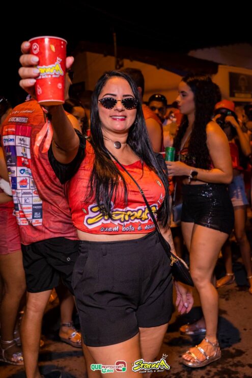 Milhares de foliões se divertiram no desfile do Bloco Bramura na Micareta de Pau Brasil 2025 397
