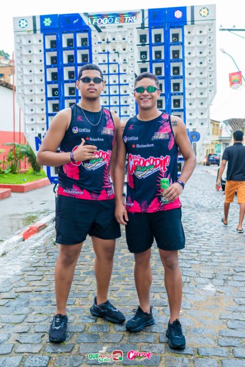 Sucesso absoluto o Bloco Crocodilo na Micareta de Pau Brasil 2025 120