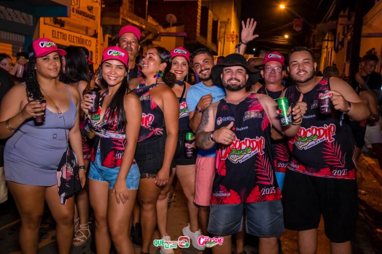 Sucesso absoluto o Bloco Crocodilo na Micareta de Pau Brasil 2025 494