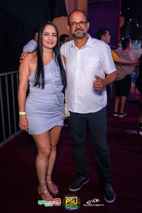 Marcynho Sensação leva público ao delírio na terceira noite da Micareta de Pau Brasil 2025 92