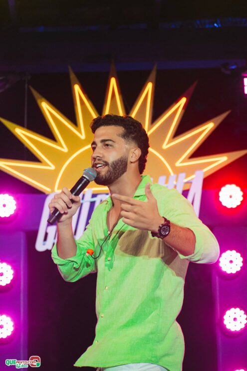 Gui de Paula brilha ao lado de artistas na gravação do álbum “Forró & Muito Mais”, no palco do Eco Bahia Hotel 152