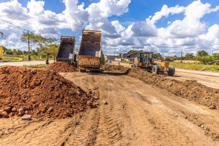 Obras do semi-anel viário têm início no bairro Santa Isabel, em Eunápolis 17