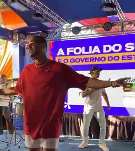 Fabinho F. Play leva público ao delírio em show eletrizante em Paripe 6