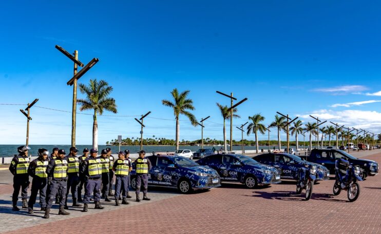 Apoio da Guarda Civil Municipal e CAF reforça ordenamento do trânsito em Porto Seguro 11