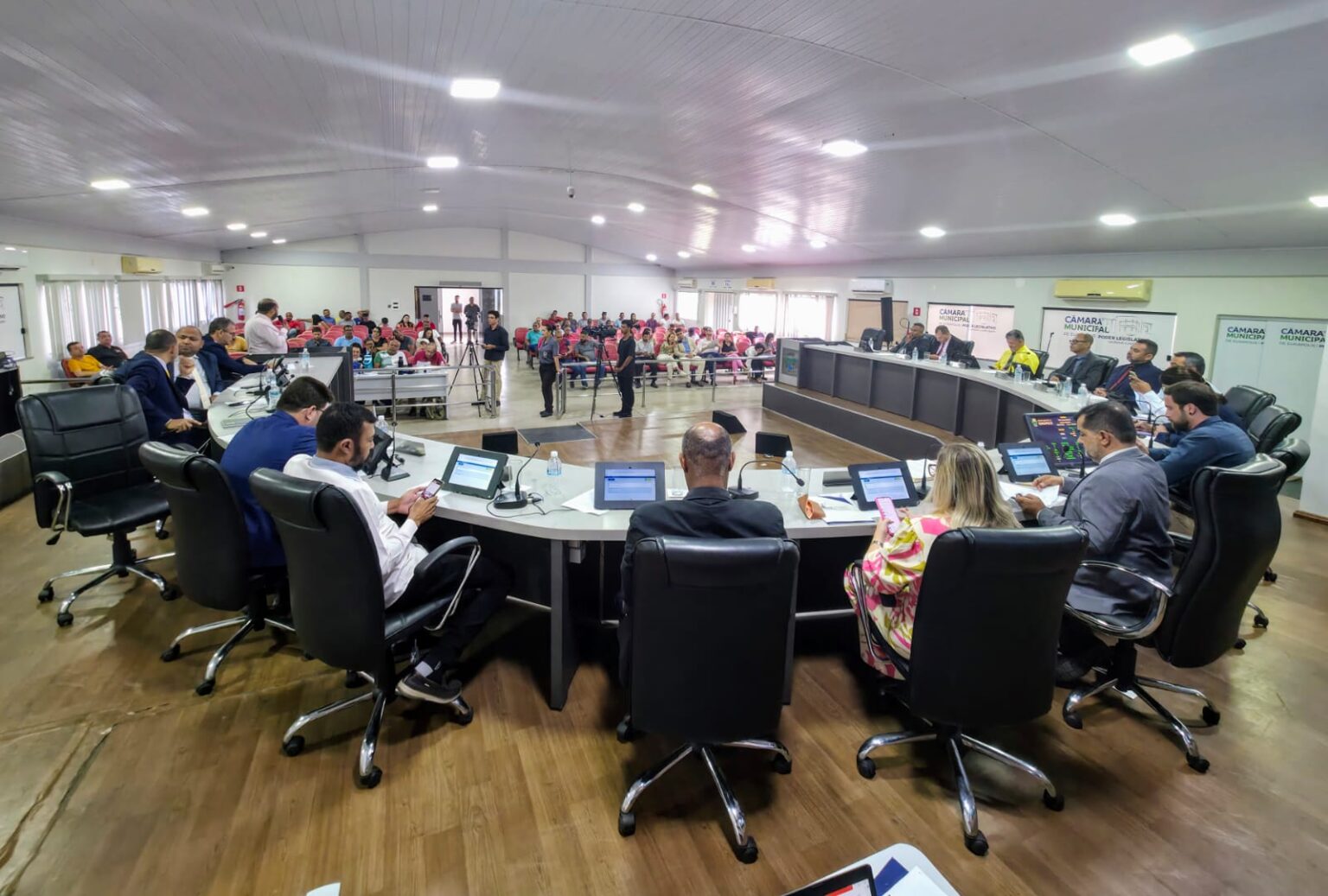 Vereadores de Eunápolis aprovam mudança de nome da Guarda Civil para Polícia Municipal 9