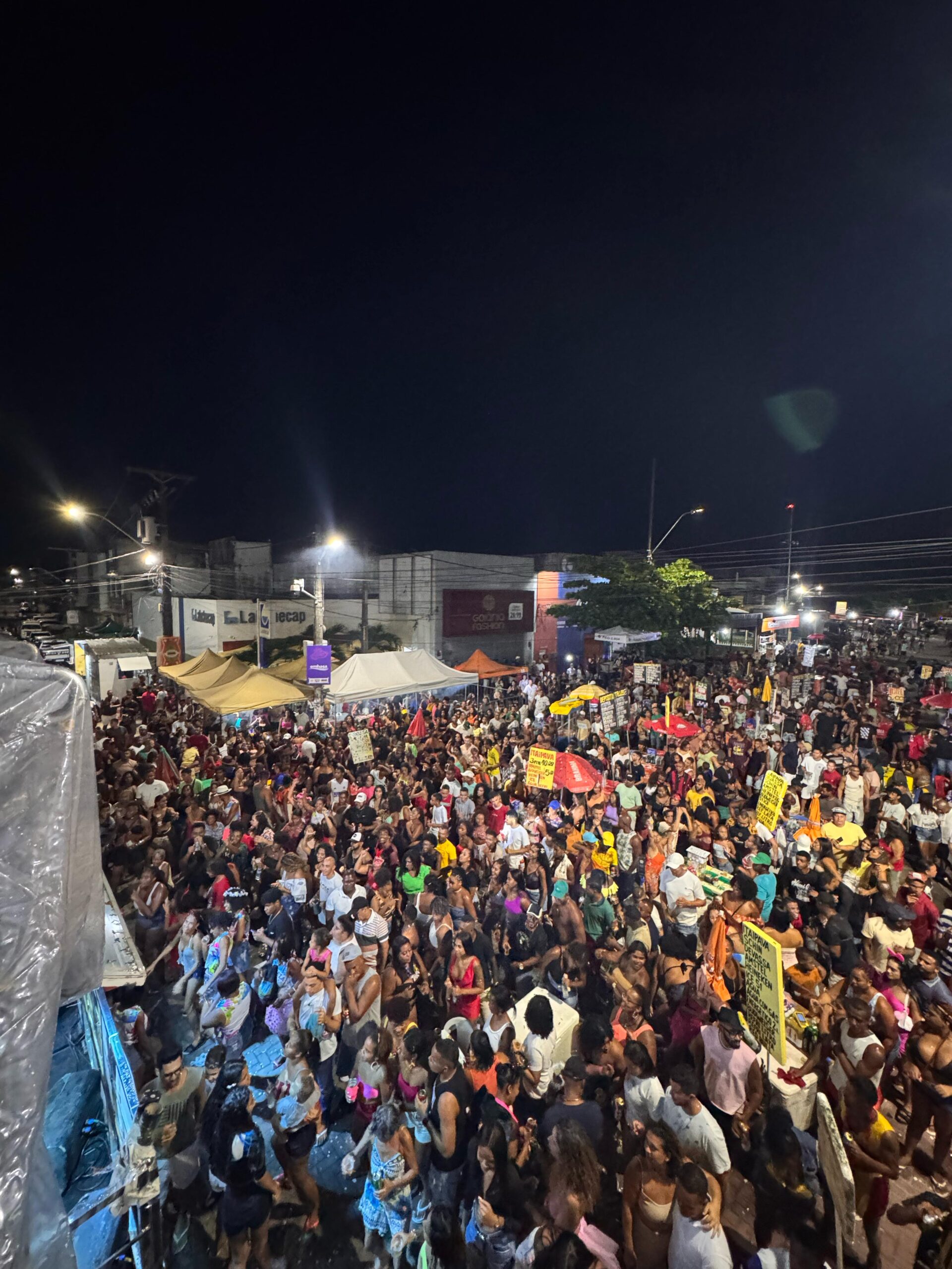 Papazoni arrasta multidão no Carnaval de Paripe 6
