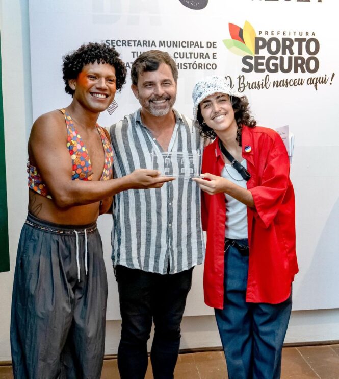 Prefeitura encerra Salão de Artes de Porto Seguro com premiação e música 21