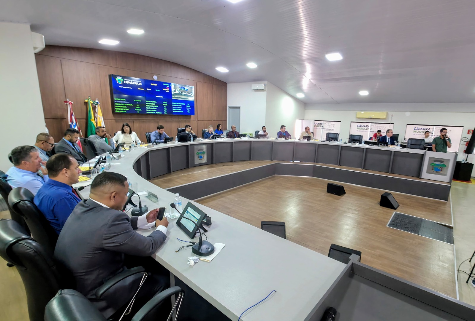 Câmara de Eunápolis aprova projeto que regulamenta o Programa Municipal de Crédito de Carbono 5
