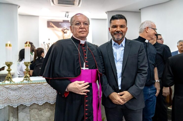Aniversário do Brasil é comemorado com chegada da Cruz da Primeira Missa 10