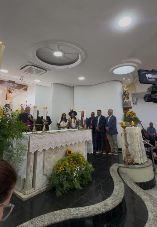 Aniversário do Brasil é comemorado com chegada da Cruz da Primeira Missa 9