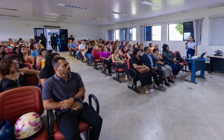 Assistência Social encerra o Programa de Educação Permanente em Eunápolis 18