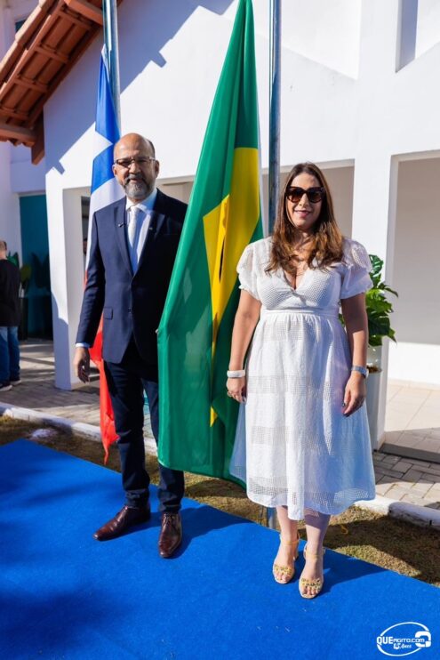 Eunápolis realiza ato cívico de hasteamento das bandeiras em comemoração aos 37 anos de emancipação. 49